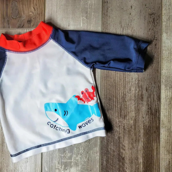 Child of Mine Carter's Baby Infant Boy Rash Guard Swim Shirt Catching Waves 6-9M - Picture 5 of 6